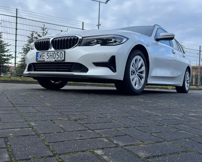 BMW Seria 3 318i Aut.