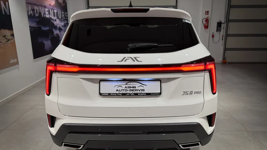 JAC JS8 JS8 PRO aut 7os. Nowy