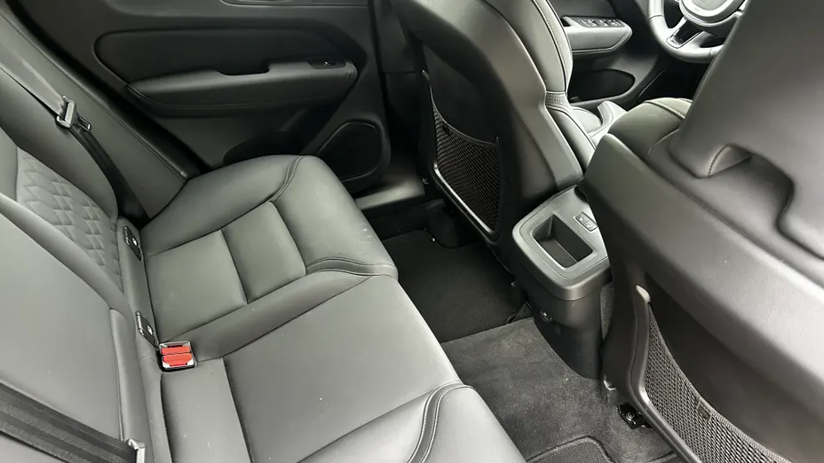 VOLVO XC60 XC60 B5 B AWD Plus Dark aut
