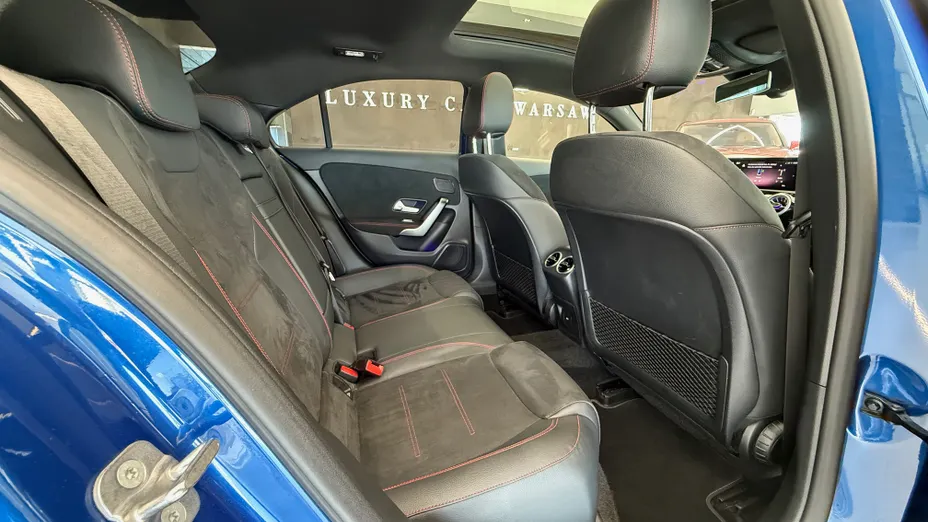 MERCEDES-BENZ A Klasa A 200 AMG Line 7G-DCT