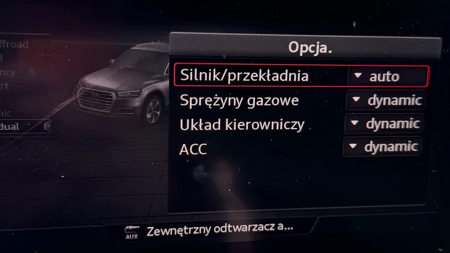 AUDI Q5 -