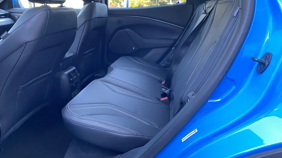 FORD Mustang Mach-E Mustang Mach-E 91 kWh AWD Premium Nowy