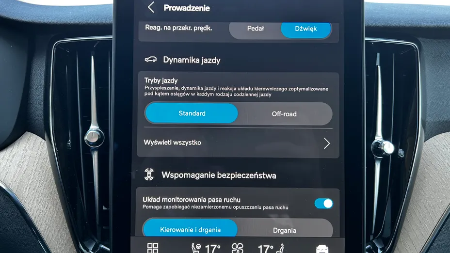 VOLVO XC60 XC60 B5 B AWD Plus Dark aut