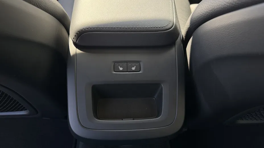 VOLVO V60 V60 B4 B Plus Dark aut