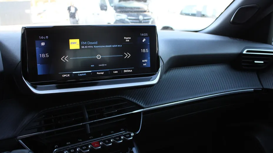 PEUGEOT 2008 2008 1.2 PureTech Allure S&S EAT8