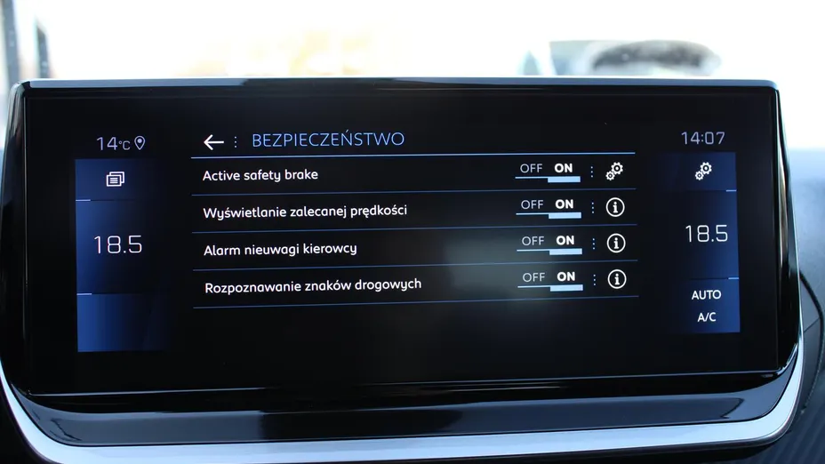 PEUGEOT 2008 2008 1.2 PureTech Allure S&S EAT8