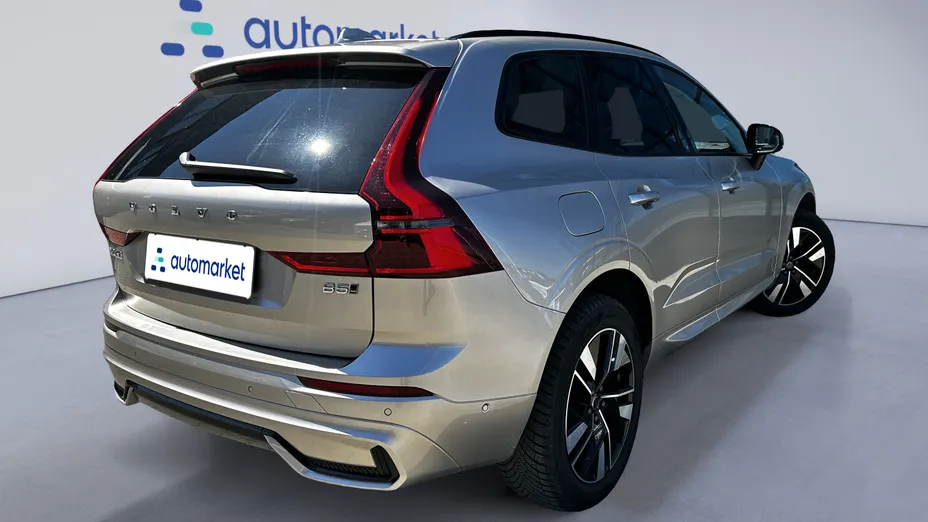 VOLVO XC60 XC60 B5 B AWD Plus Dark aut