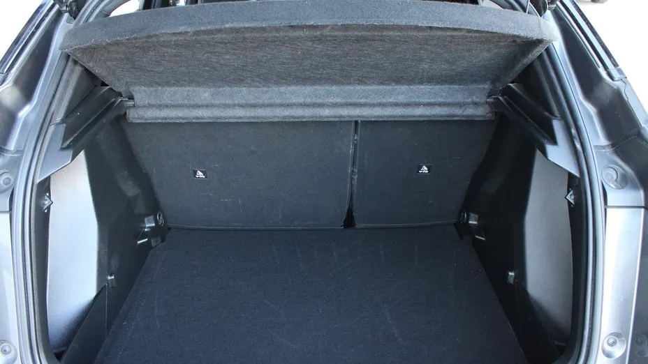 PEUGEOT 2008 2008 1.2 PureTech Allure S&S EAT8