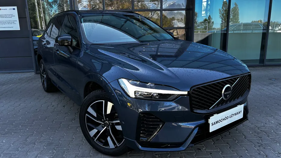 VOLVO XC60 XC60 B5 B AWD Plus Dark aut