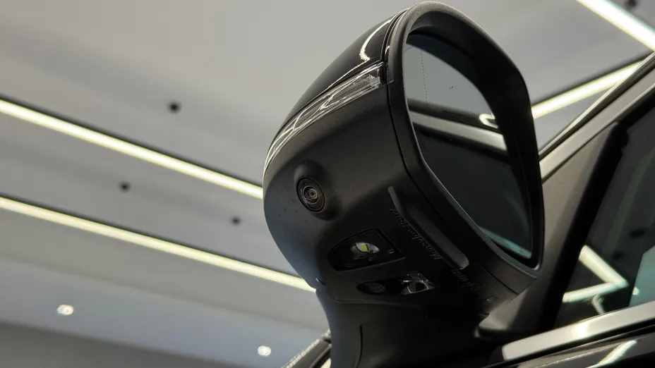 MERCEDES-BENZ C Klasa C 200 mHEV 4-Matic AMG