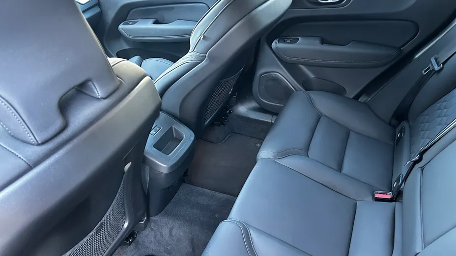 VOLVO XC60 XC60 B5 B AWD Plus Dark aut
