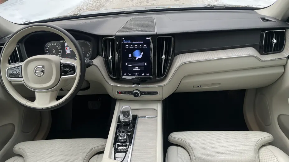 VOLVO XC60 XC60 T8 AWD Plug-In Hybrid Inscription Expression aut