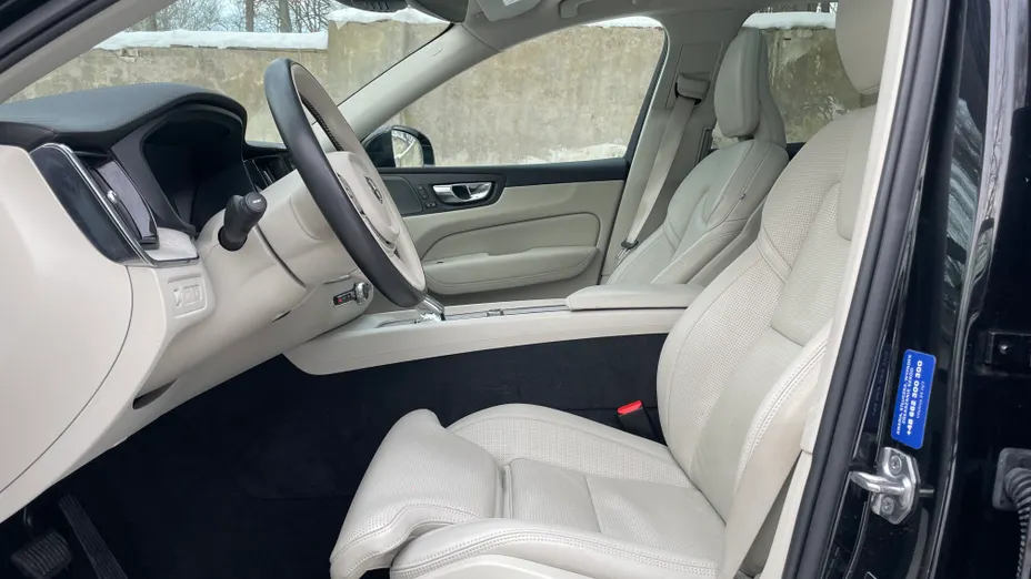 VOLVO XC60 XC60 T8 AWD Plug-In Hybrid Inscription Expression aut