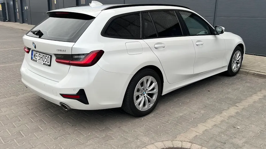 BMW Seria 3 318i Aut.