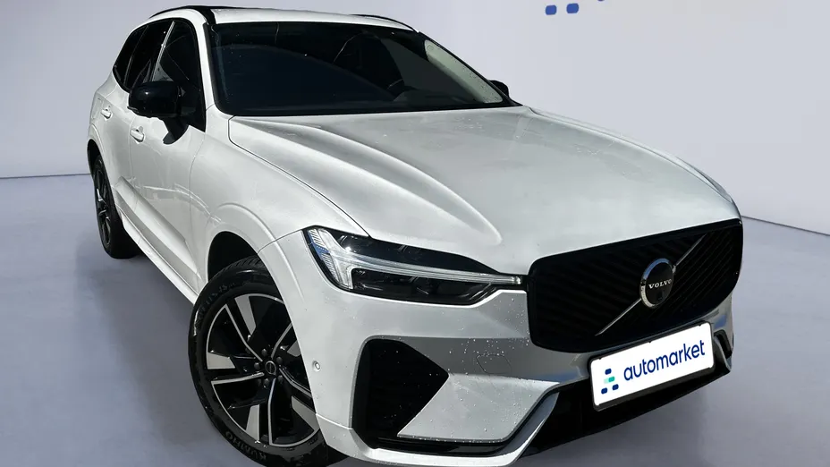 VOLVO XC60 XC60 B5 B AWD Plus Dark aut