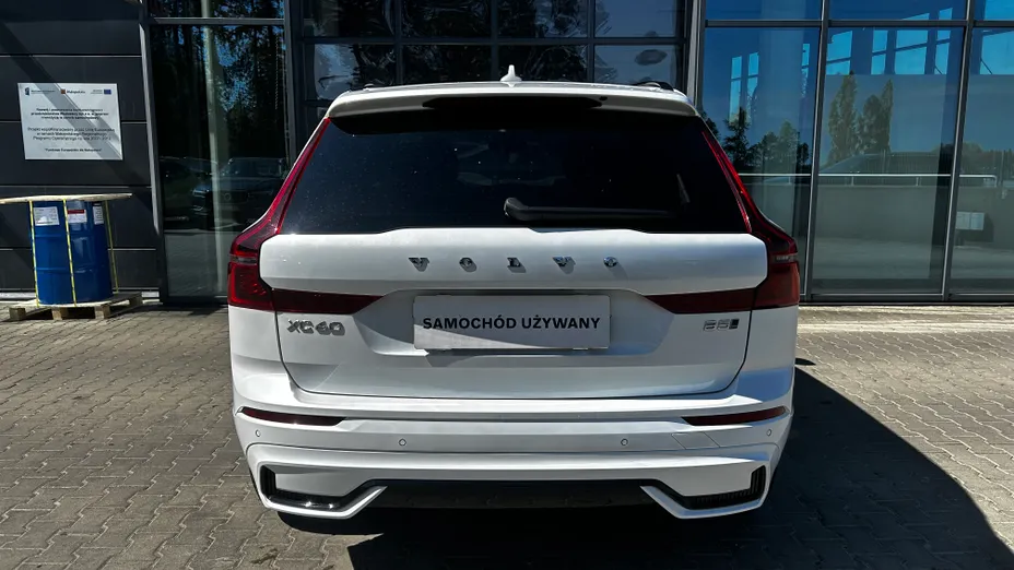 VOLVO XC60 XC60 B5 B AWD Plus Dark aut