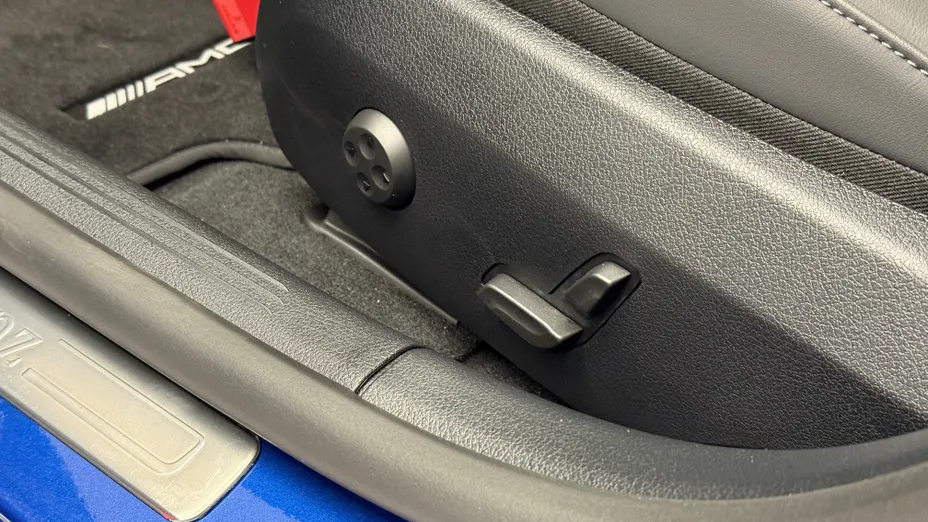 MERCEDES-BENZ C Klasa C 200 mHEV 4-Matic AMG