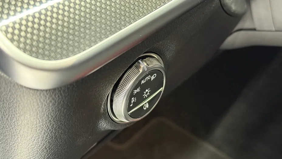 MERCEDES-BENZ C Klasa C 200 mHEV 4-Matic AMG