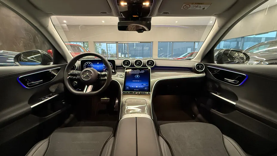 MERCEDES-BENZ C Klasa C 200 mHEV 4-Matic AMG