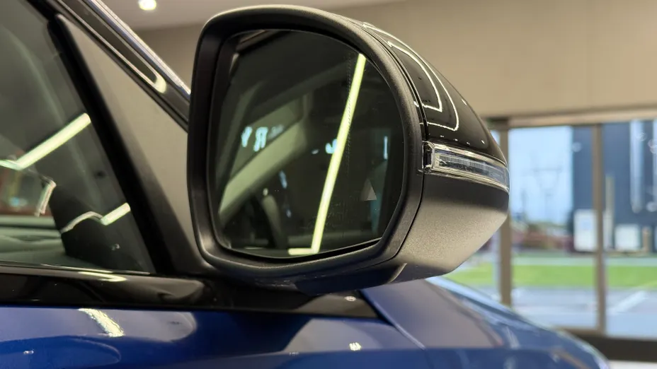 MERCEDES-BENZ C Klasa C 200 mHEV 4-Matic AMG