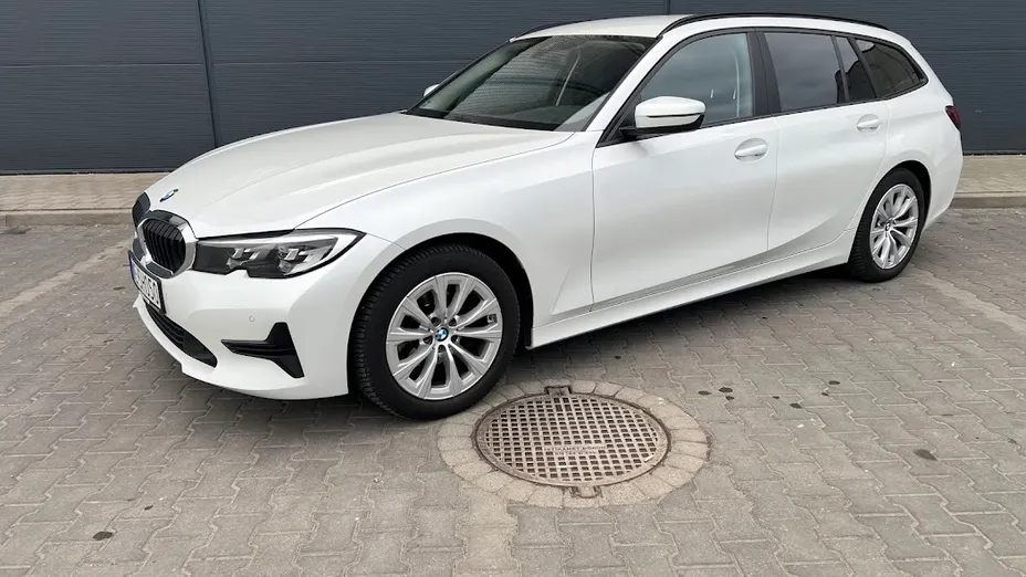 BMW Seria 3 318i Aut.