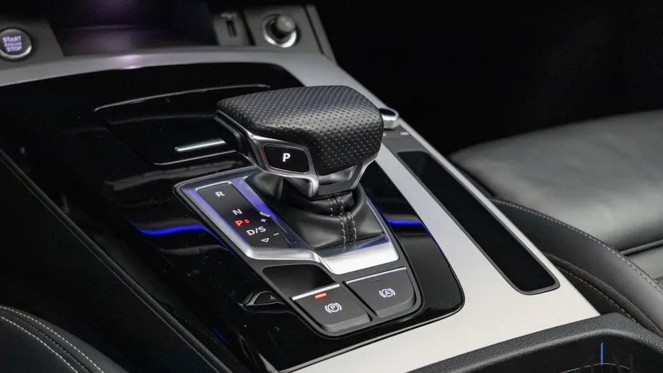 AUDI Q5 Q5 40 TDI mHEV Quattro S Line S tronic