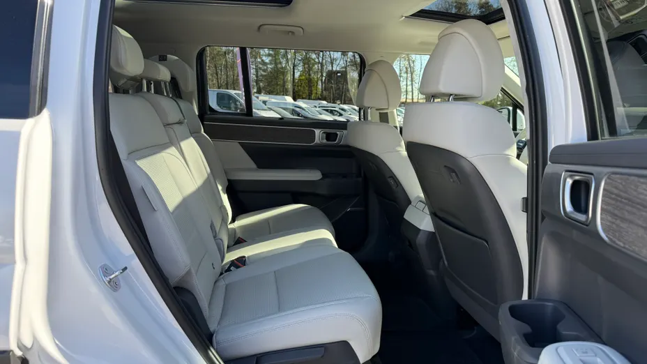 HYUNDAI Santa Fe Santa Fe 1.6 T-GDI HEV Platinum 4WD aut
