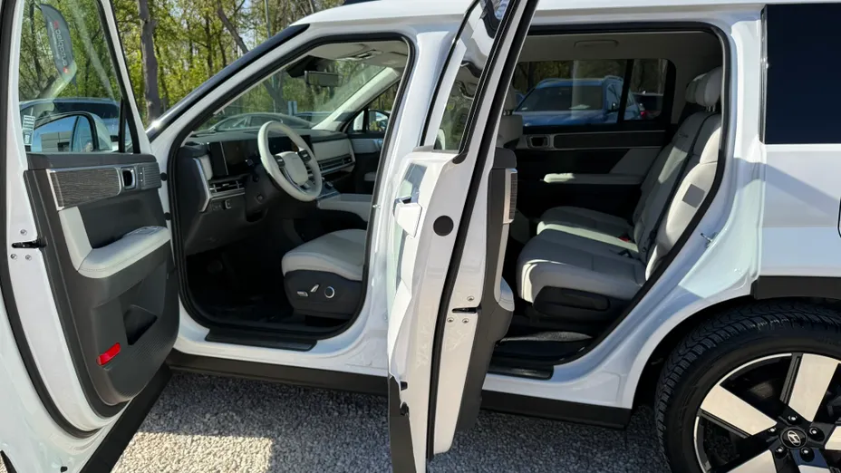 HYUNDAI Santa Fe Santa Fe 1.6 T-GDI HEV Platinum 4WD aut
