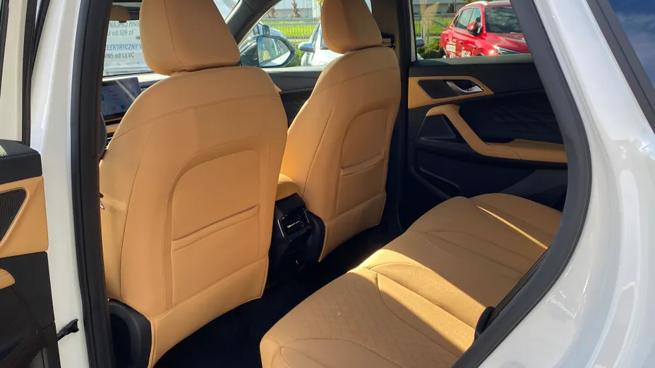 MG HS HS 1.5 T-GDI Excite DCT Nowy