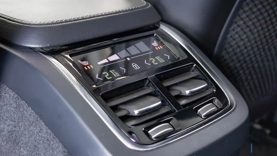 VOLVO XC90 XC90 B5 D AWD Ultimate Bright 7os aut