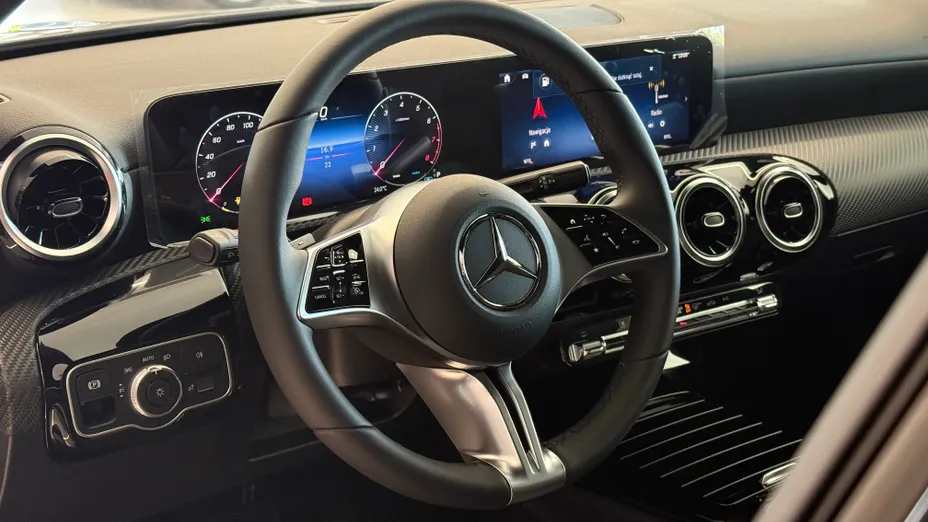 MERCEDES-BENZ CLA CLA 200 mHEV 7G-DCT