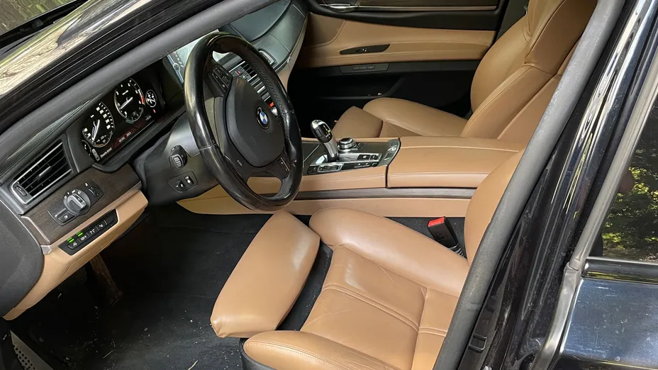 BMW Seria 7 740d xDrive