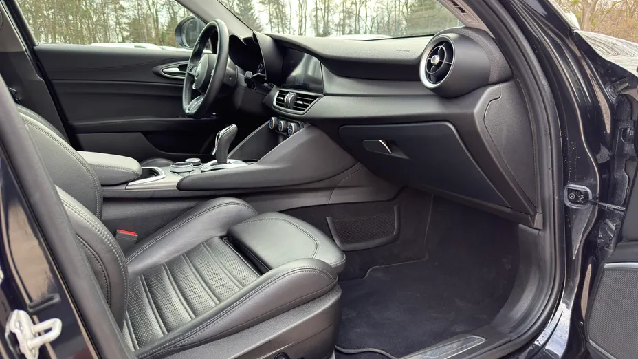 ALFA ROMEO Giulia Giulia 2.0 Turbo Veloce aut