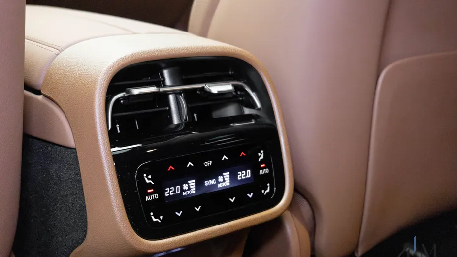 MERCEDES-BENZ E Klasa E 300 de PHEV 4-Matic All-Terrain Avantgarde 9G-Tronic