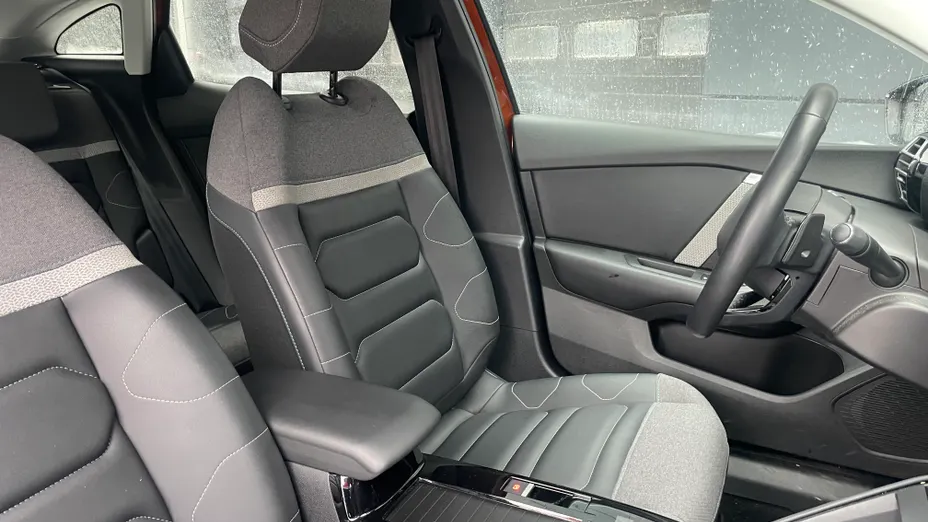 CITROEN C4 C4 1.2 PureTech Shine S&S EAT8