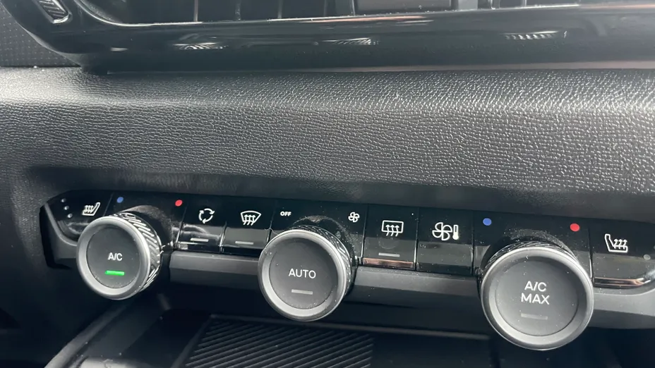 CITROEN C4 C4 1.2 PureTech Shine S&S EAT8