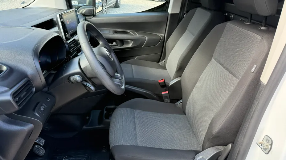 TOYOTA Proace City Proace City 1.2 D-4T Standard 2,3t Active