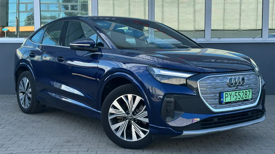 AUDI Q4 Q4 e-tron 35 52kWh Advanced