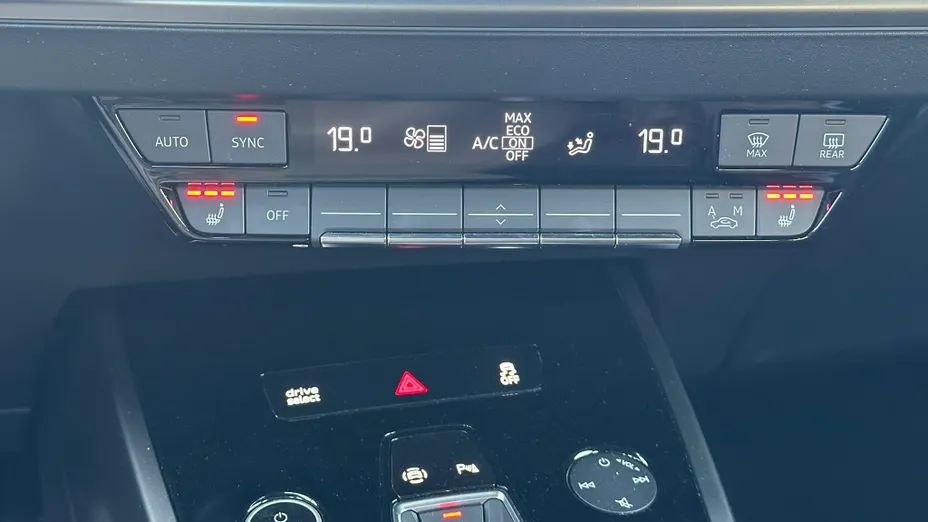 AUDI Q4 Q4 e-tron 35 52kWh Advanced