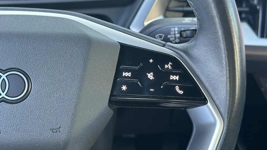 AUDI Q4 Q4 e-tron 35 52kWh Advanced