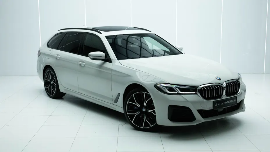 BMW Seria 5 530i xDrive GPF M Sport sport-aut