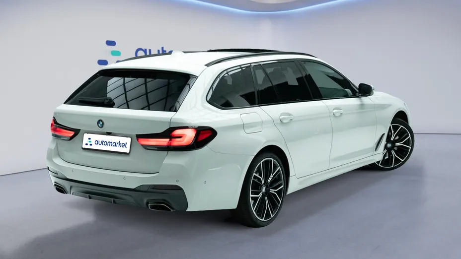 BMW Seria 5 530i xDrive GPF M Sport sport-aut