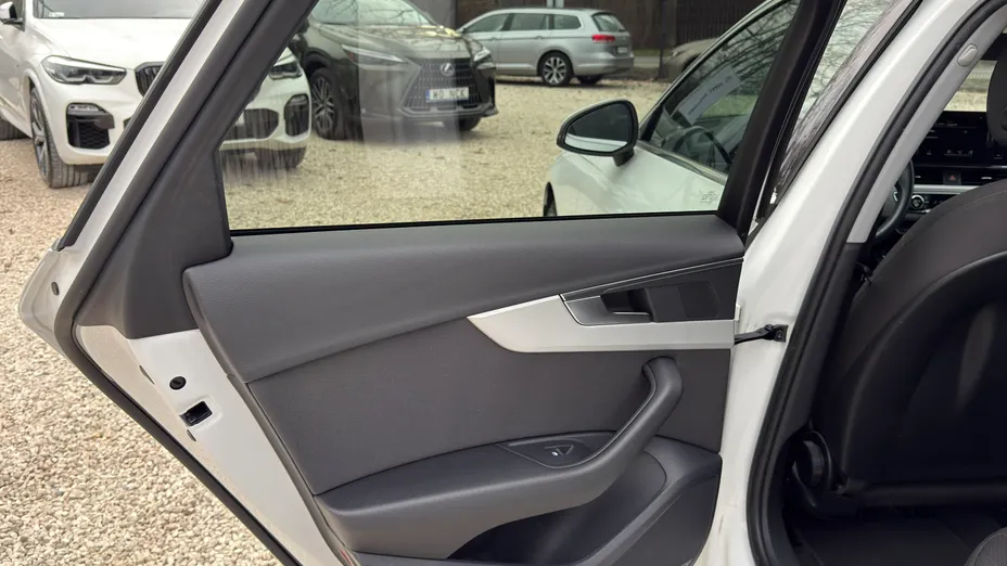 AUDI A4 A4 40 TFSI mHEV Quattro S tronic