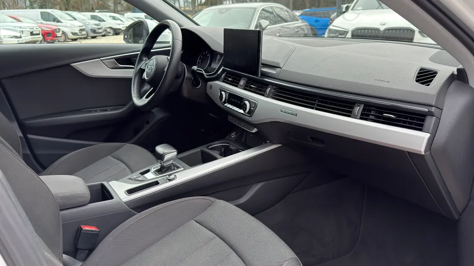AUDI A4 A4 40 TFSI mHEV Quattro S tronic