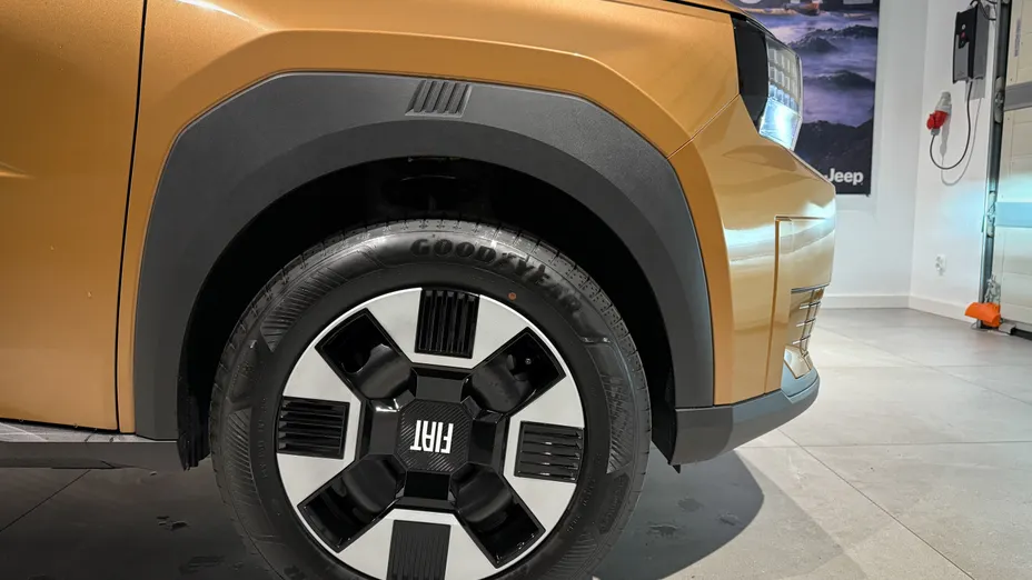 FIAT Grande Panda Grande Panda 1.2 mHEV Icon eDCT Nowy