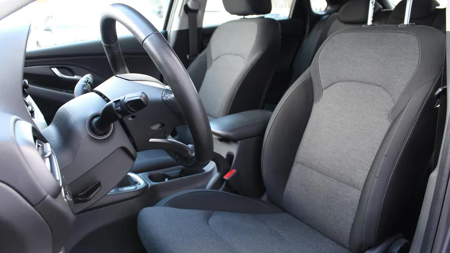 HYUNDAI i30 i30 1.5 T-GDI 48V Smart