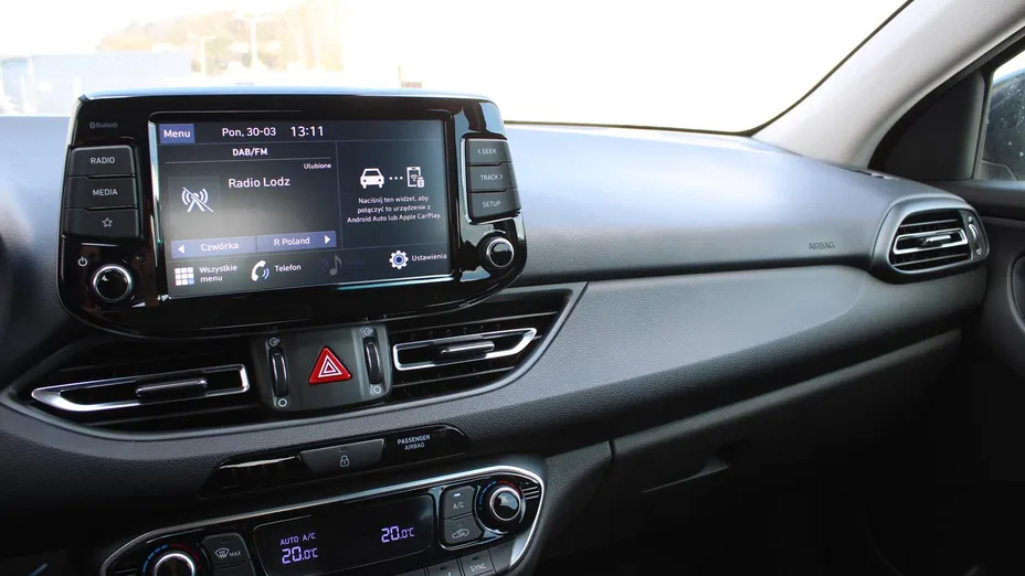 HYUNDAI i30 i30 1.5 T-GDI 48V Smart