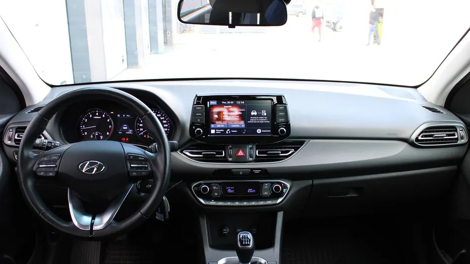 HYUNDAI i30 i30 1.5 T-GDI 48V Smart