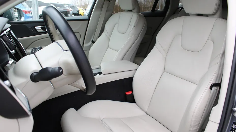 VOLVO V60 V60 CC D4 AWD aut