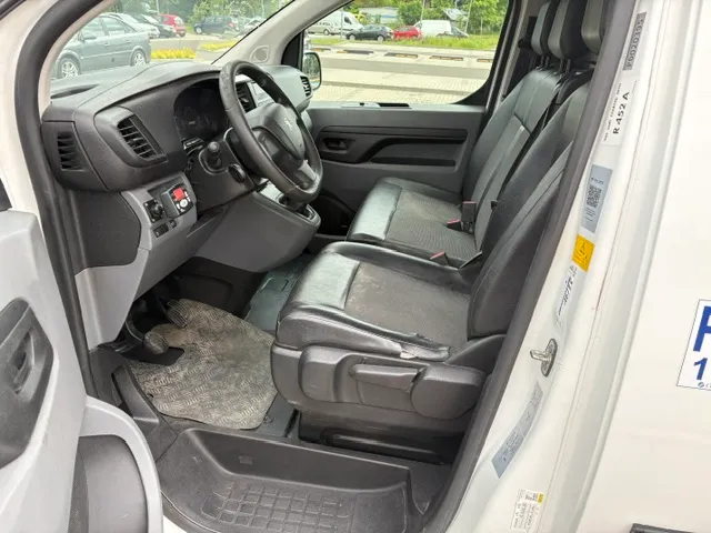 PEUGEOT Expert -